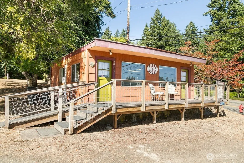Property photo for 20379 Nw Cedar Lane, Poulsbo