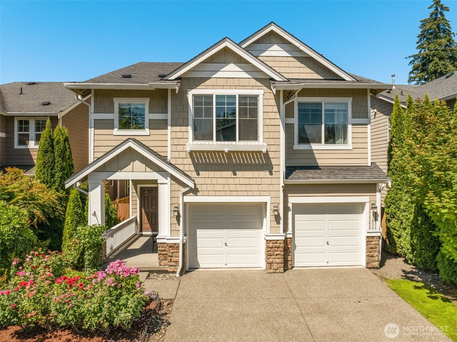 Property photo for 17806 39th Avenue Se, Bothell photo 2