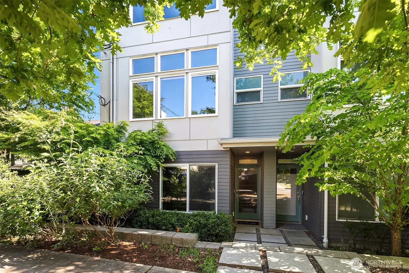 2409 Nw 64th Street, Seattle