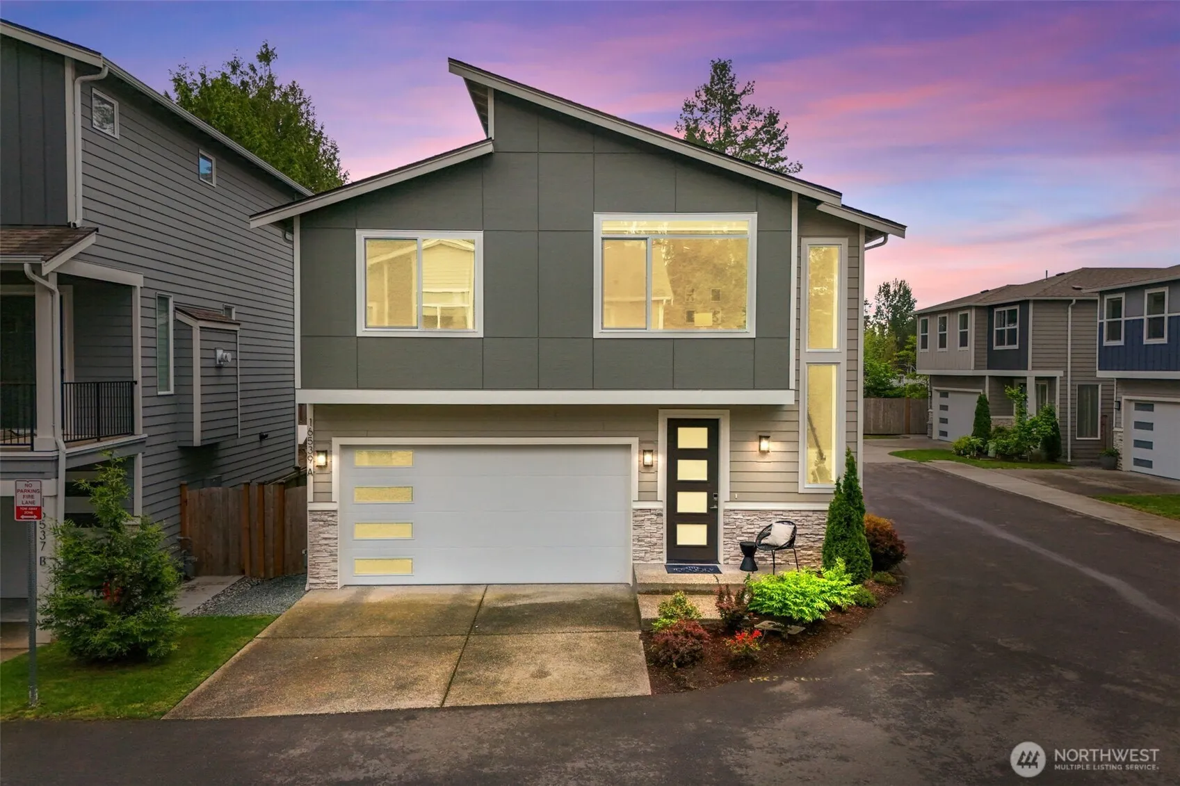 16539 8th Avenue Ne, Shoreline