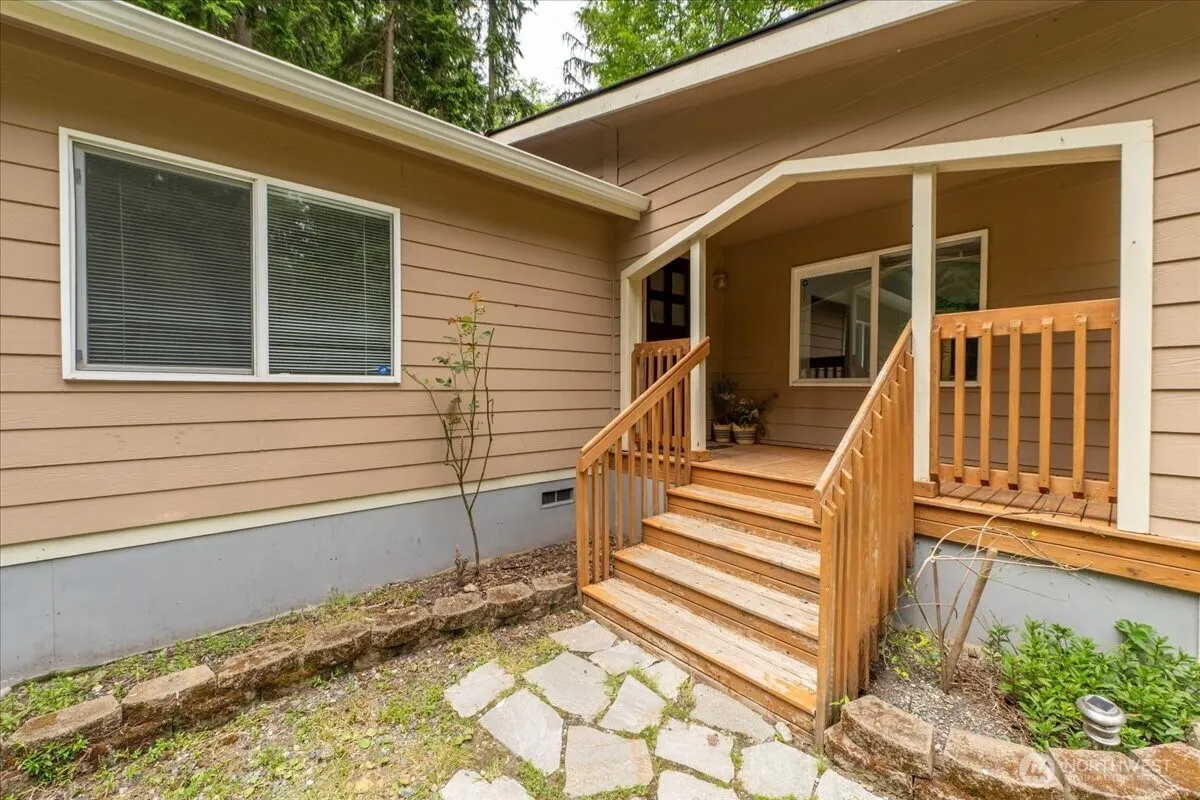Property photo for 2579 Green Acres Lane, Oak Harbor photo 4