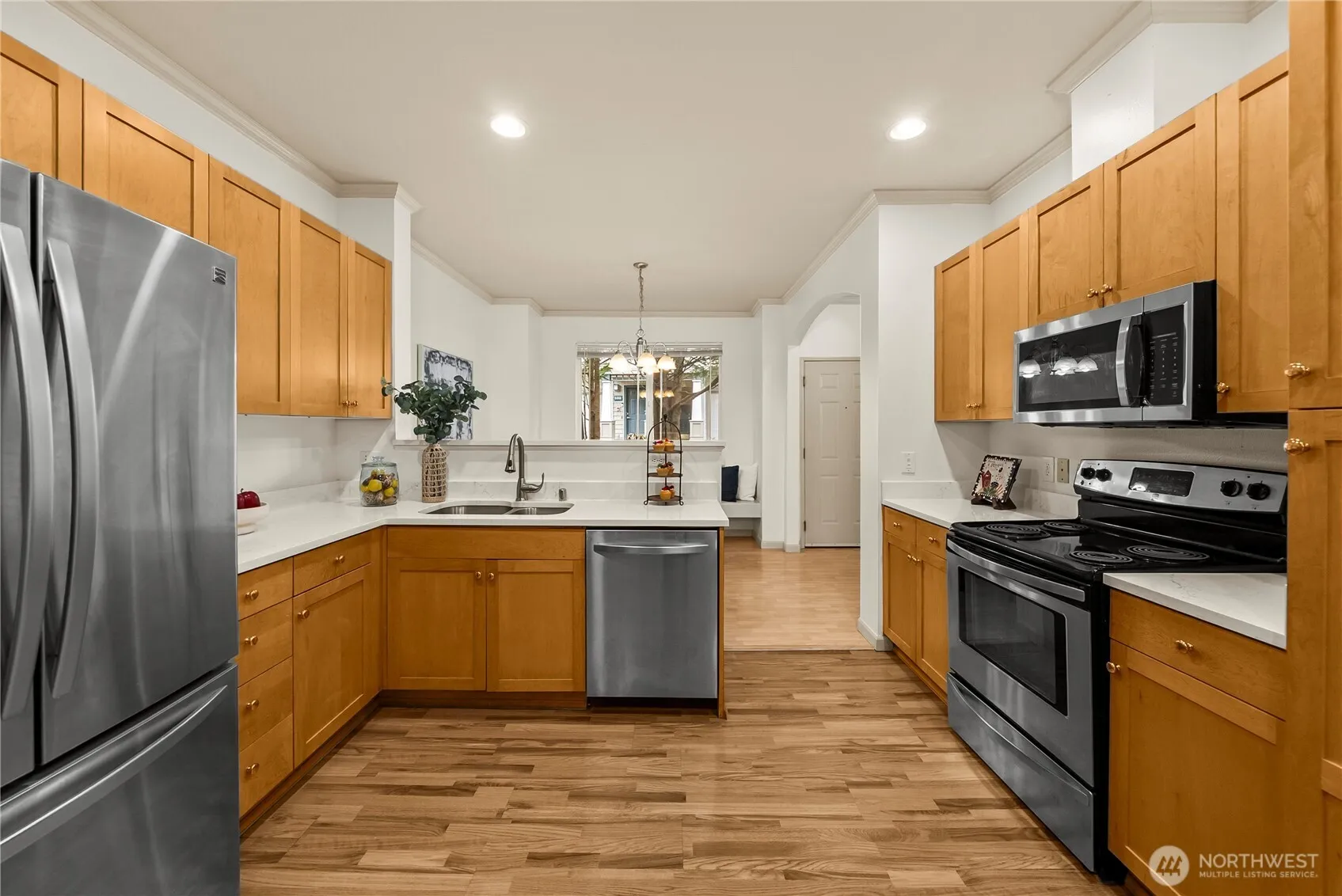 Property photo for 4450 248th Lane Se, Sammamish photo 2
