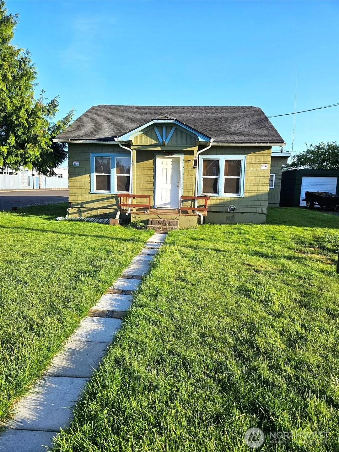 Property photo for 1401 Pacific Avenue, Aberdeen