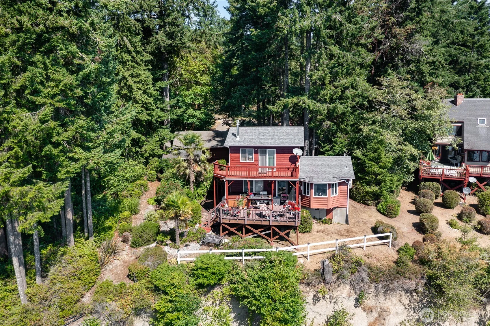 Property photo for 621 E Herron Boulevard Nw, Lakebay photo 3