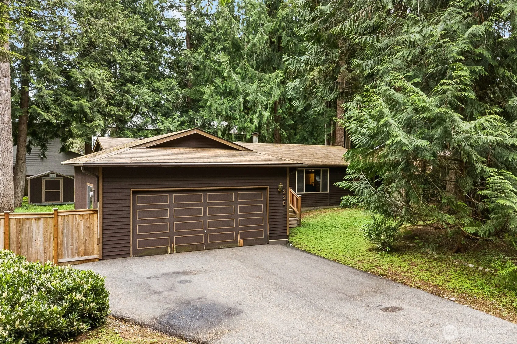 Property photo for 230 222nd Avenue Ne, Sammamish