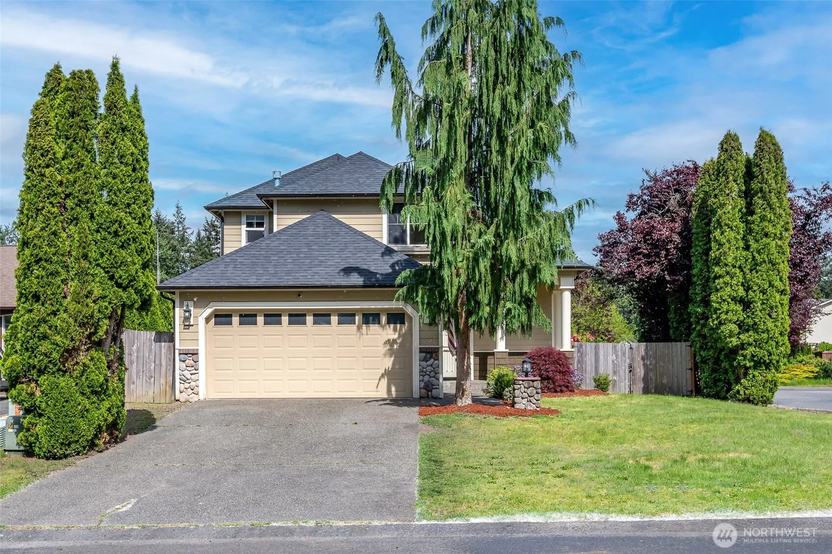 Property photo for 16927 121st Avenue E, Puyallup