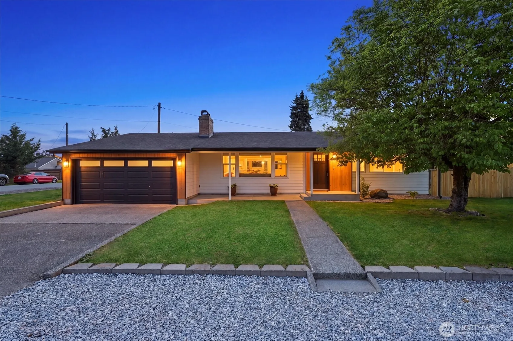 Property photo for 707 11th Avenue, Milton
