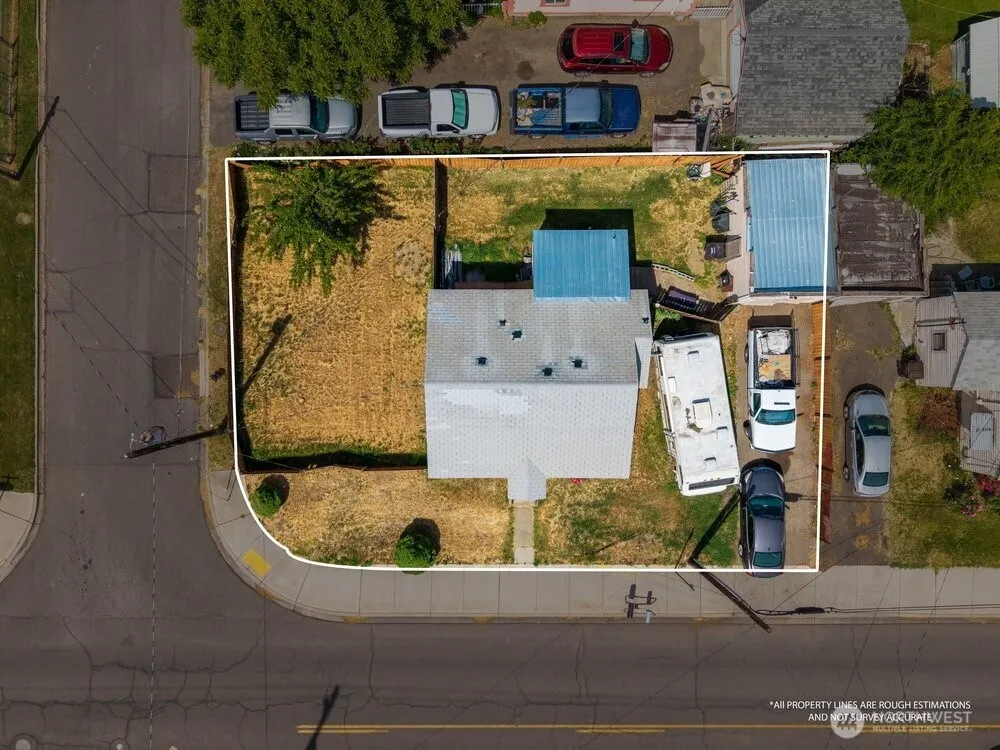 Property photo for 1311 W Mead Avenue, Yakima photo 2