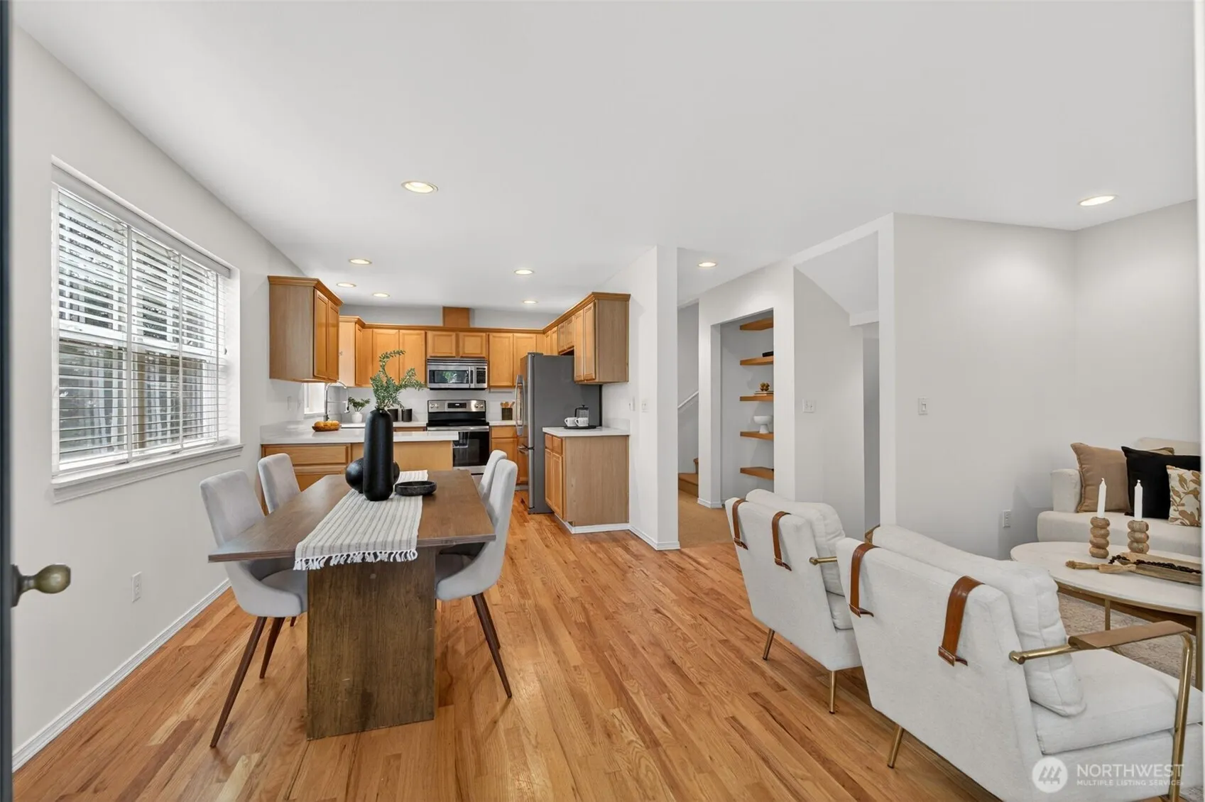 Property photo for 9257 Interlake Avenue N, Seattle photo 2