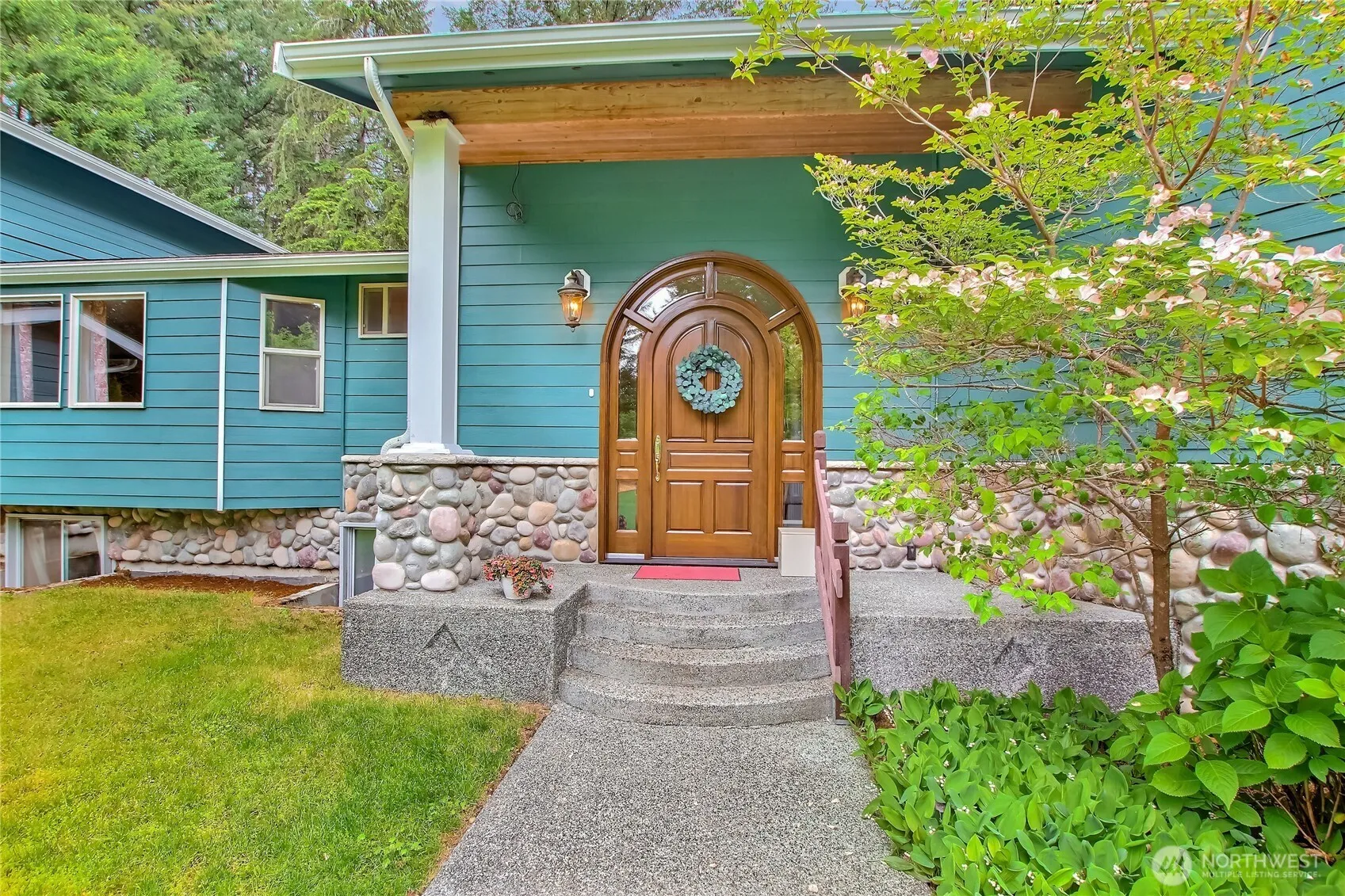 Property photo for 3169 Se Spring Creek Road, Port Orchard photo 4