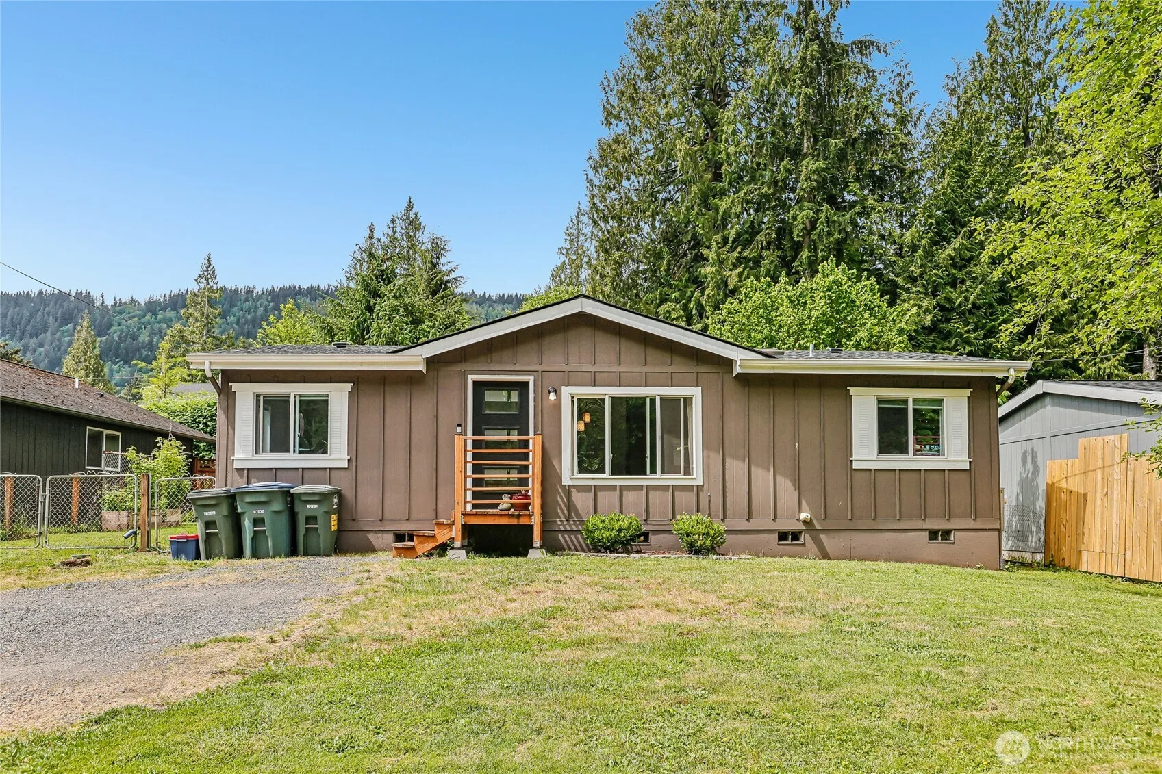 Property photo for 463 Cain Lake Rd, Sedro Woolley