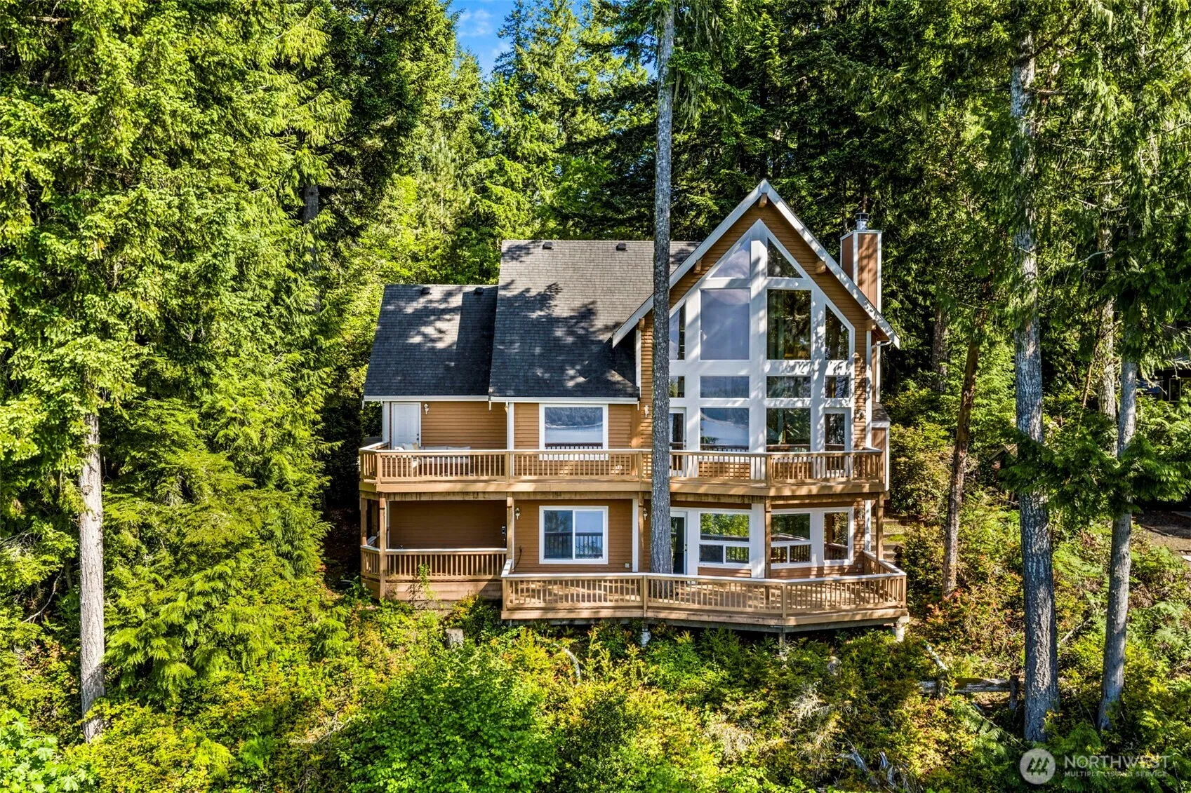 Property photo for 19736 Nw Stavis Bay Road, Seabeck