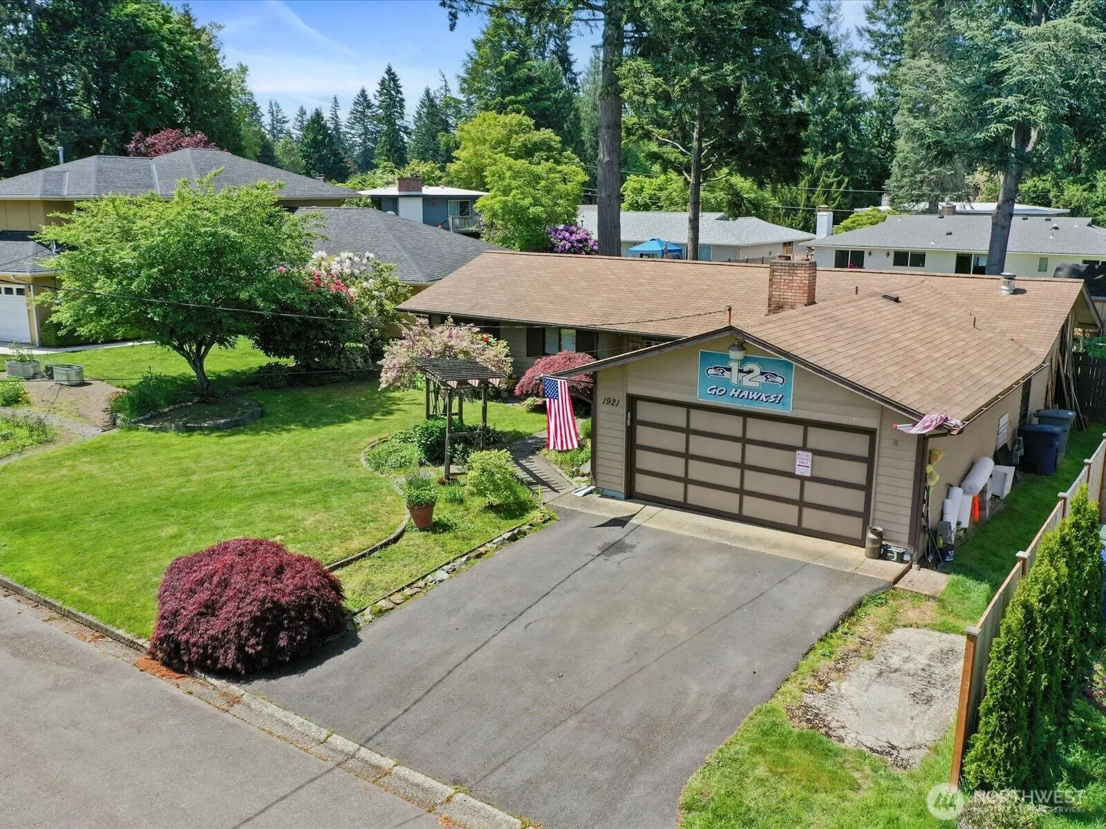 Property photo for 1921 169th Avenue Ne, Bellevue photo 5