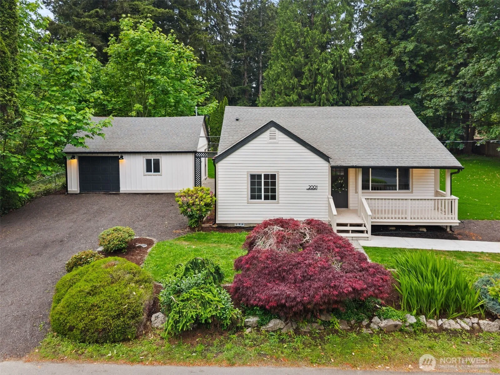 Property photo for 2001 Karen Frazier Road Se, Olympia