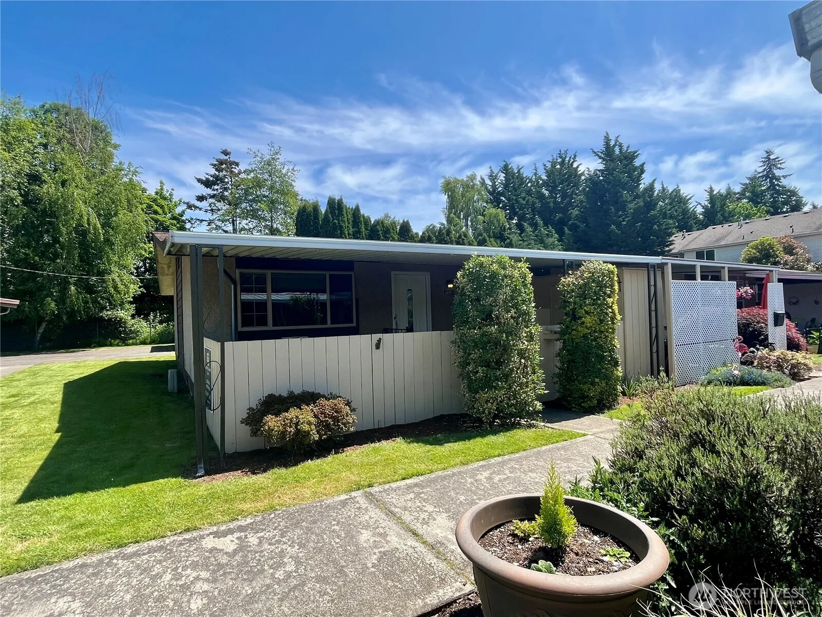 Property photo for 750 Marion Lane Se, Puyallup