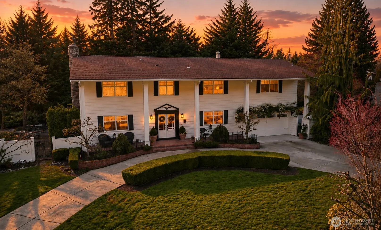 10506 Robin Hood Drive, Edmonds