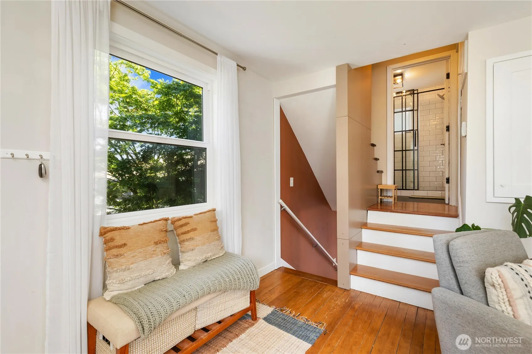 Property photo for 7708 35th Avenue S, Seattle photo 5