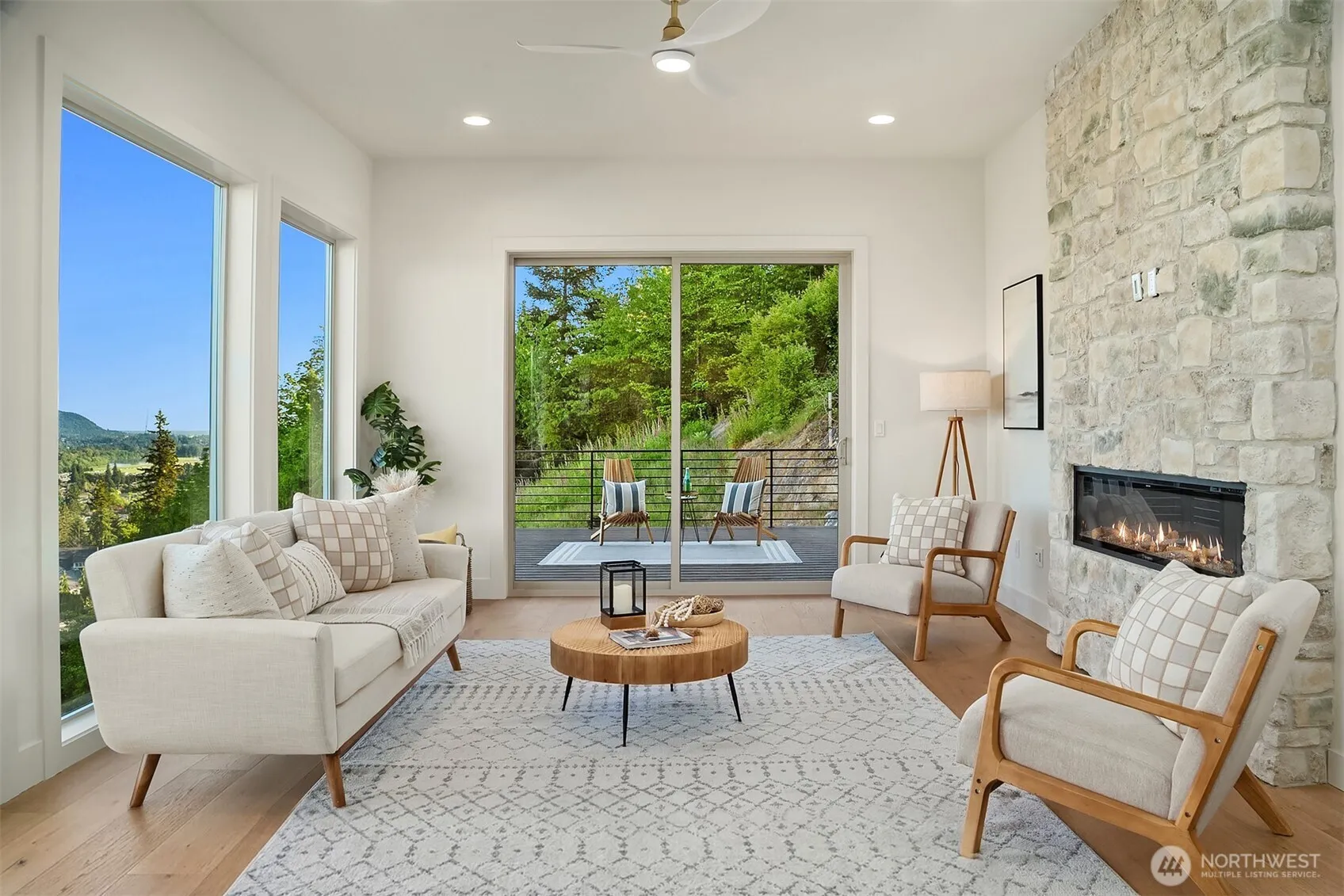 Property photo for 1030 Tinas Coma Drive, Burlington photo 5