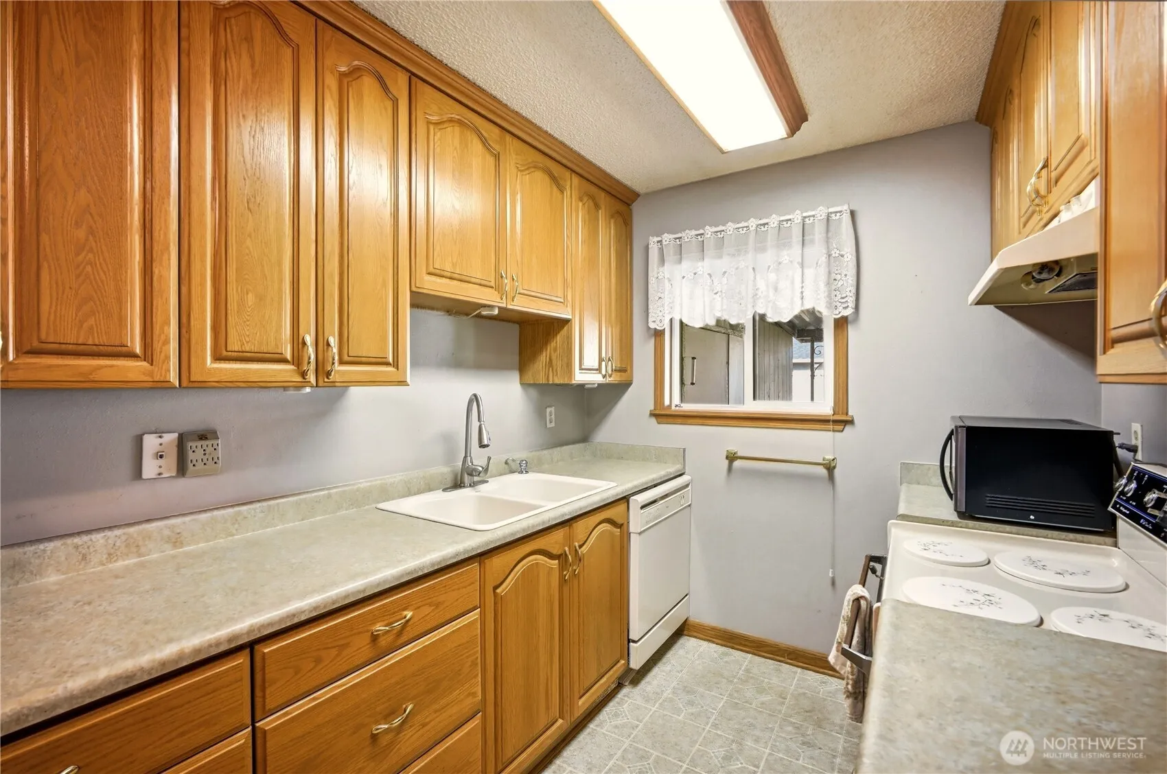 Property photo for 708 Marion Lane Se, Puyallup photo 4