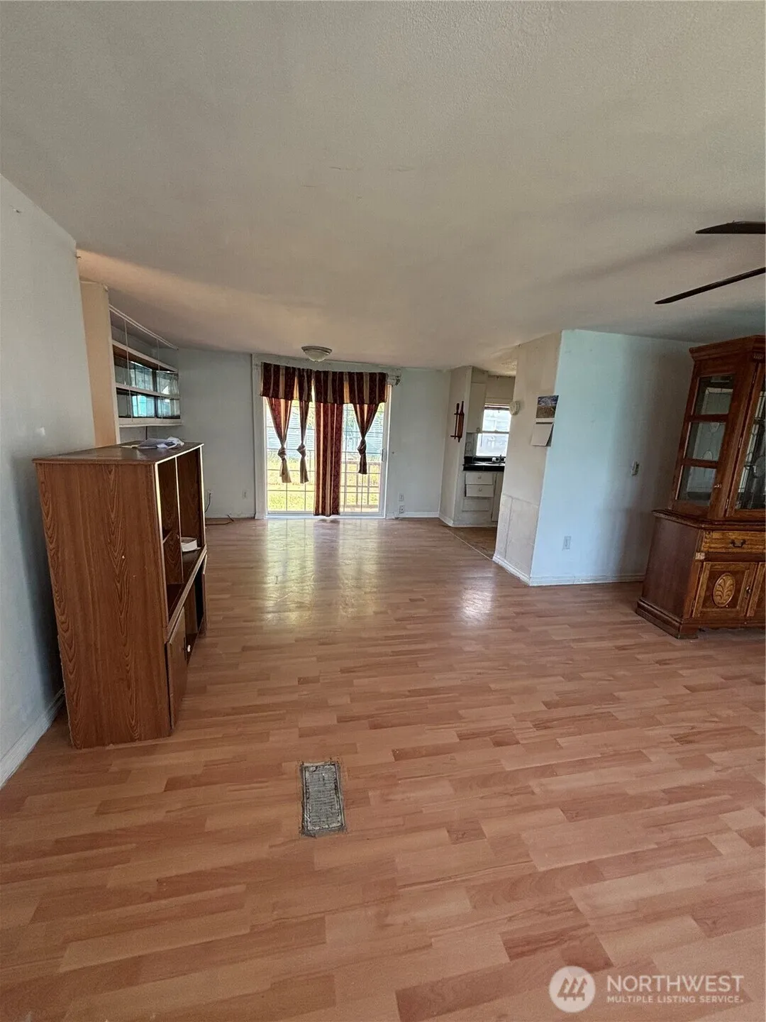 Property photo for 2022 W Broadway Avenue #1c, Moses Lake photo 4