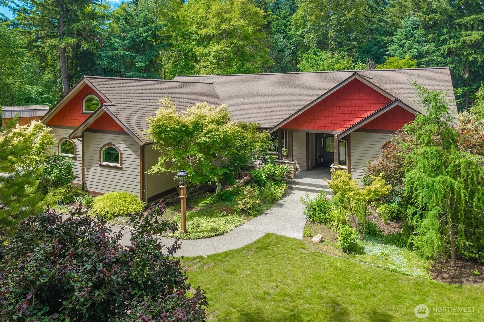 Property photo for 8401 Dawn Hill Drive Se, Olympia photo 2
