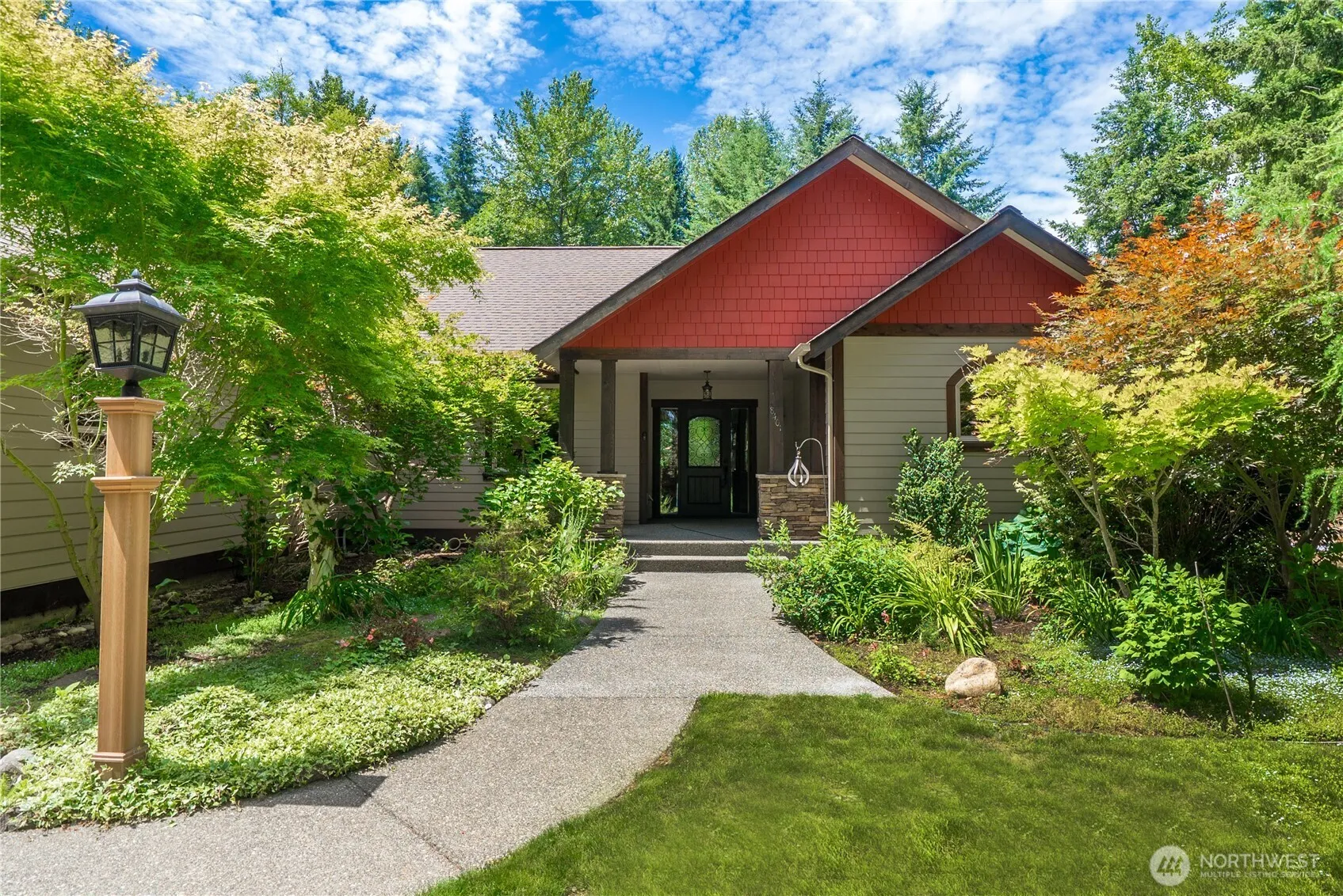Property photo for 8401 Dawn Hill Drive Se, Olympia