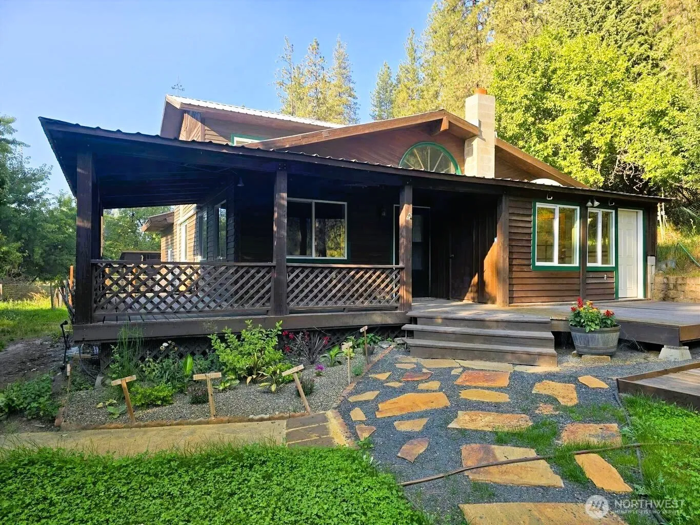 Property photo for 1612 Rickey Canyon Road, Kettle Falls