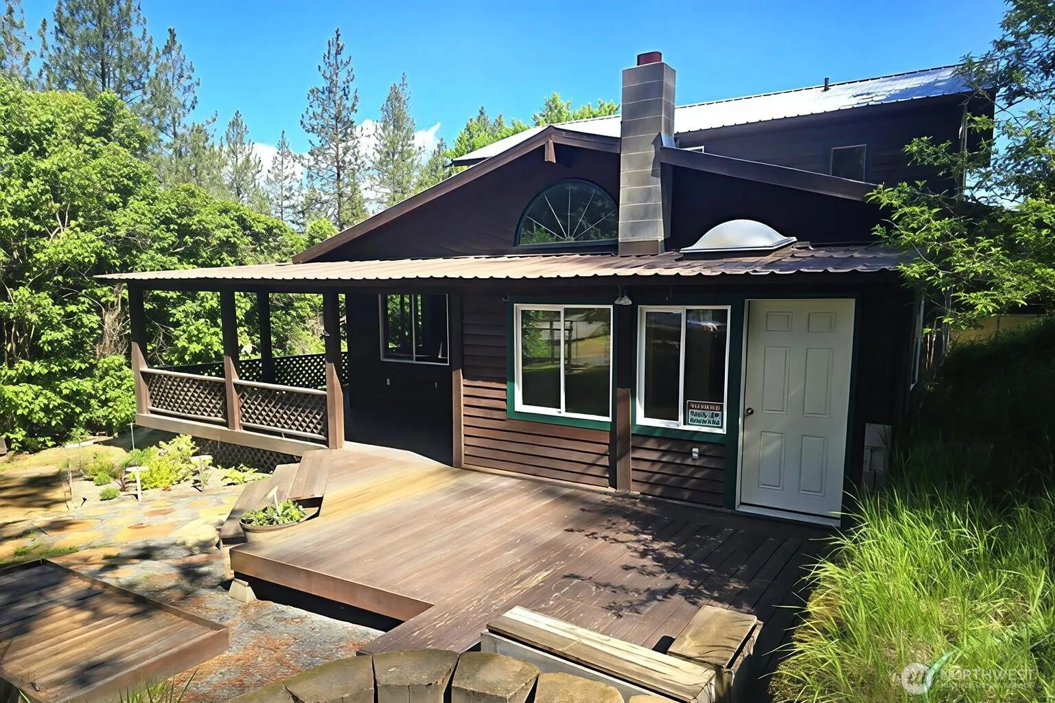 Property photo for 1612 Rickey Canyon Road, Kettle Falls photo 2
