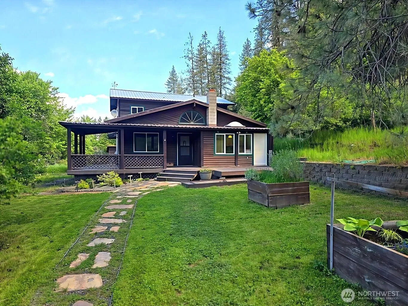 Property photo for 1612 Rickey Canyon Road, Kettle Falls photo 5