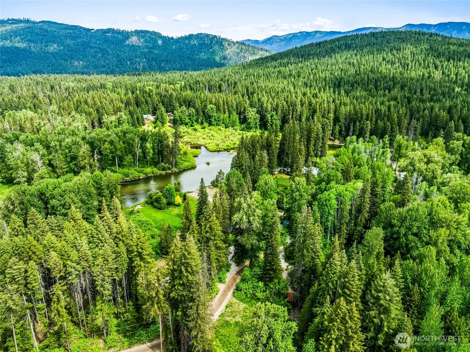 Property photo for 13861 13683 Brae Burn Road, Leavenworth photo 2
