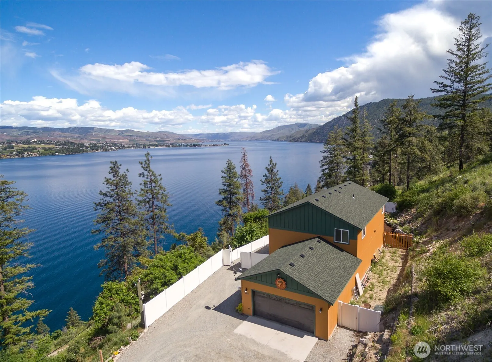 Property photo for 165 Granite Falls Road, Chelan photo 2