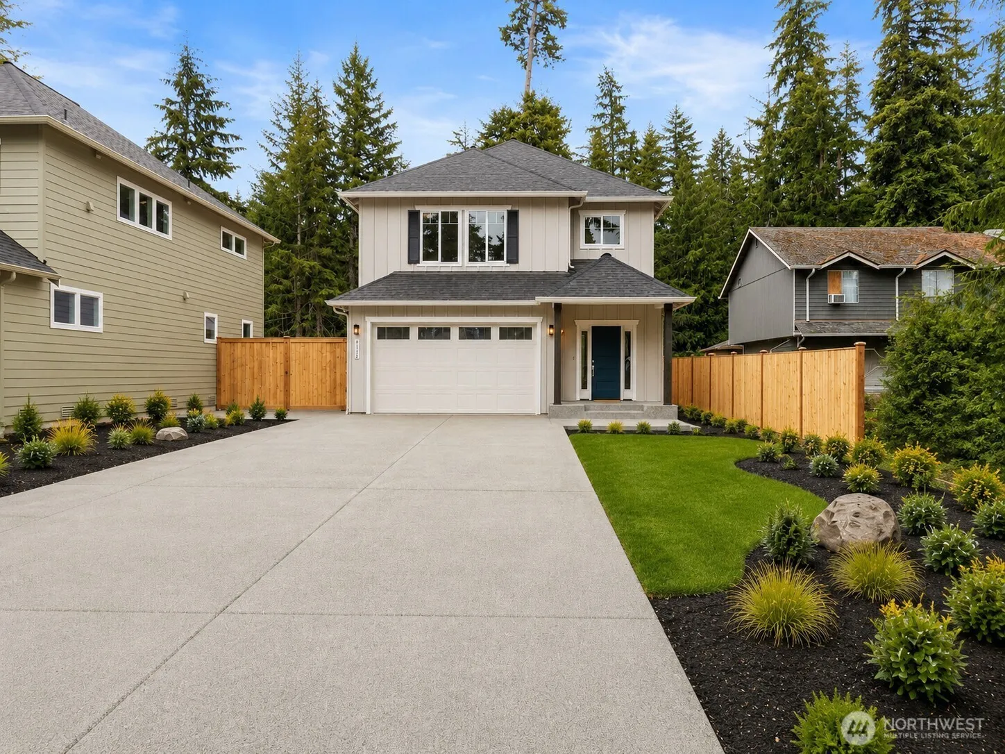 Property photo for 4132 Lakeview Avenue Nw, Bremerton photo 2