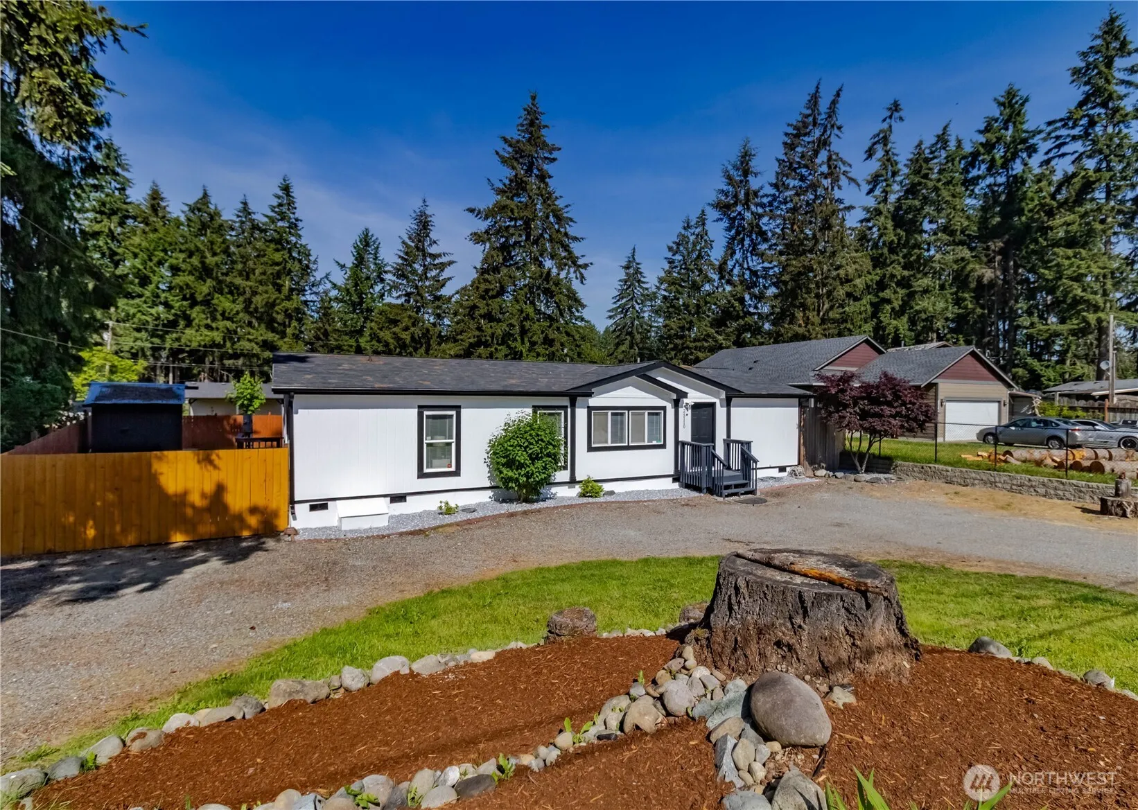 25110 52nd Avenue E, Graham