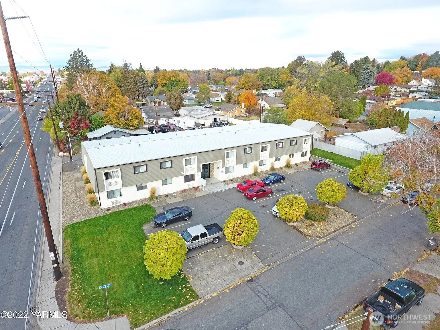 Property photo for 1020 S 20th Avenue, Yakima