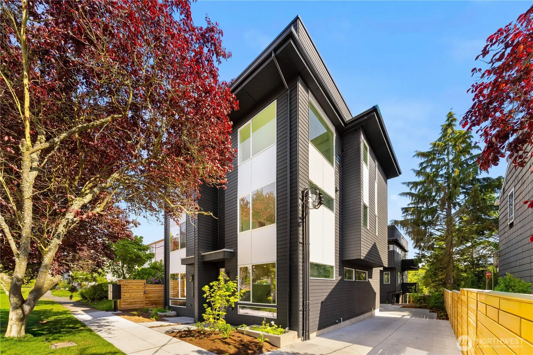 3407 B Nw Market Street, Seattle