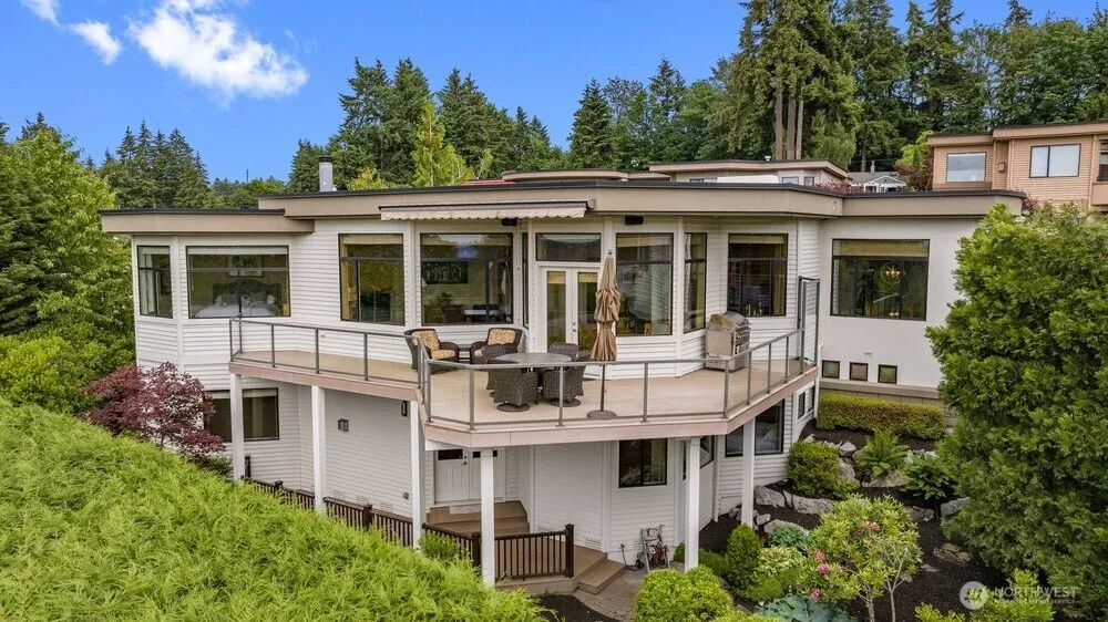 Property photo for 7619 115th Place Ne, Kirkland