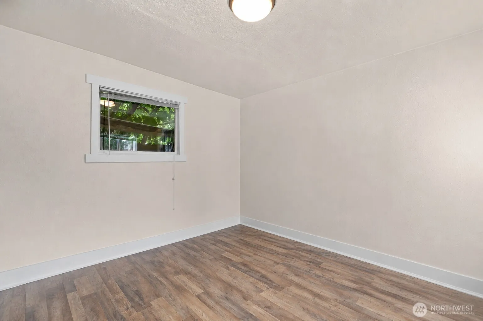 Property photo for 926 Pleasant Avenue, Bremerton photo 5