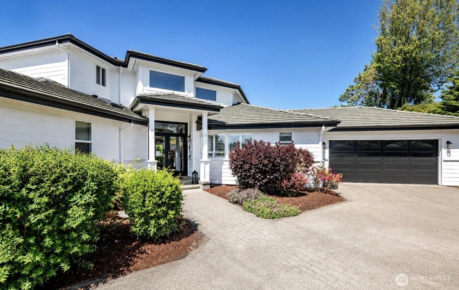 Property photo for 41 Leschi Drive Steilacoom, Steilacoom photo 2