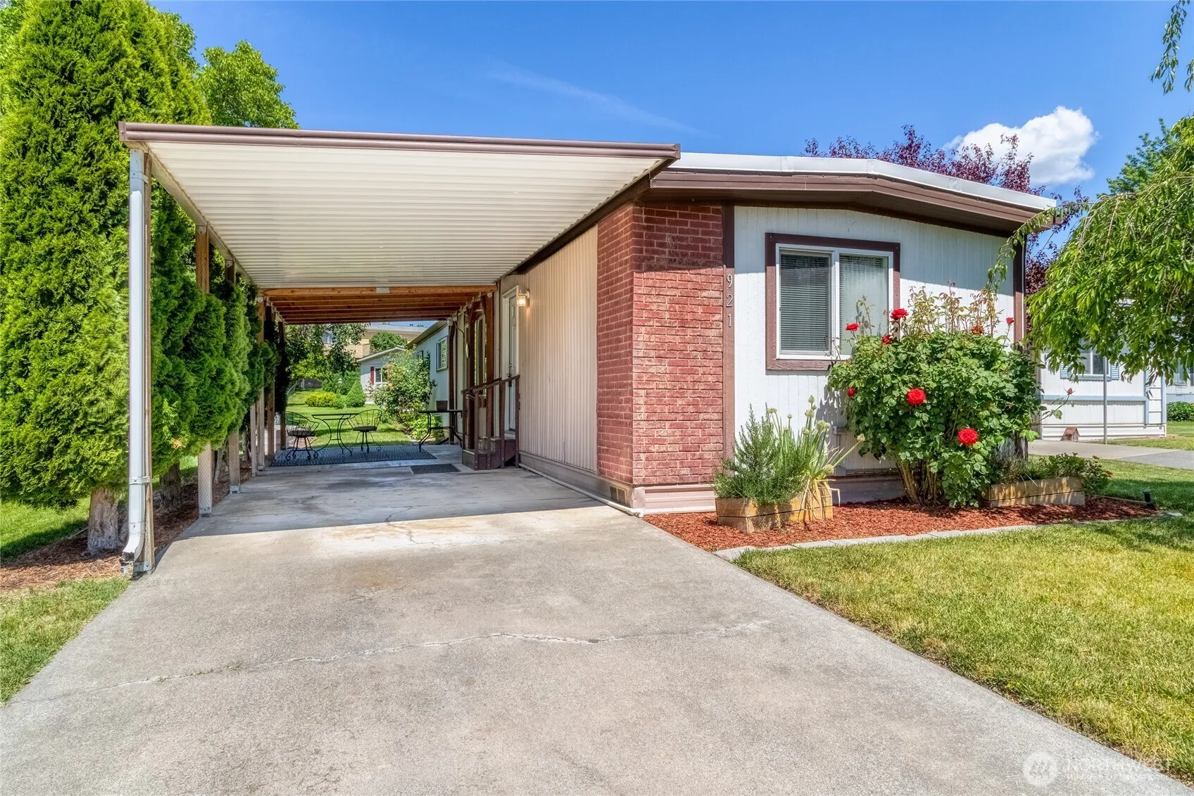 Property photo for 921 Se Scenic View Drive, College Place