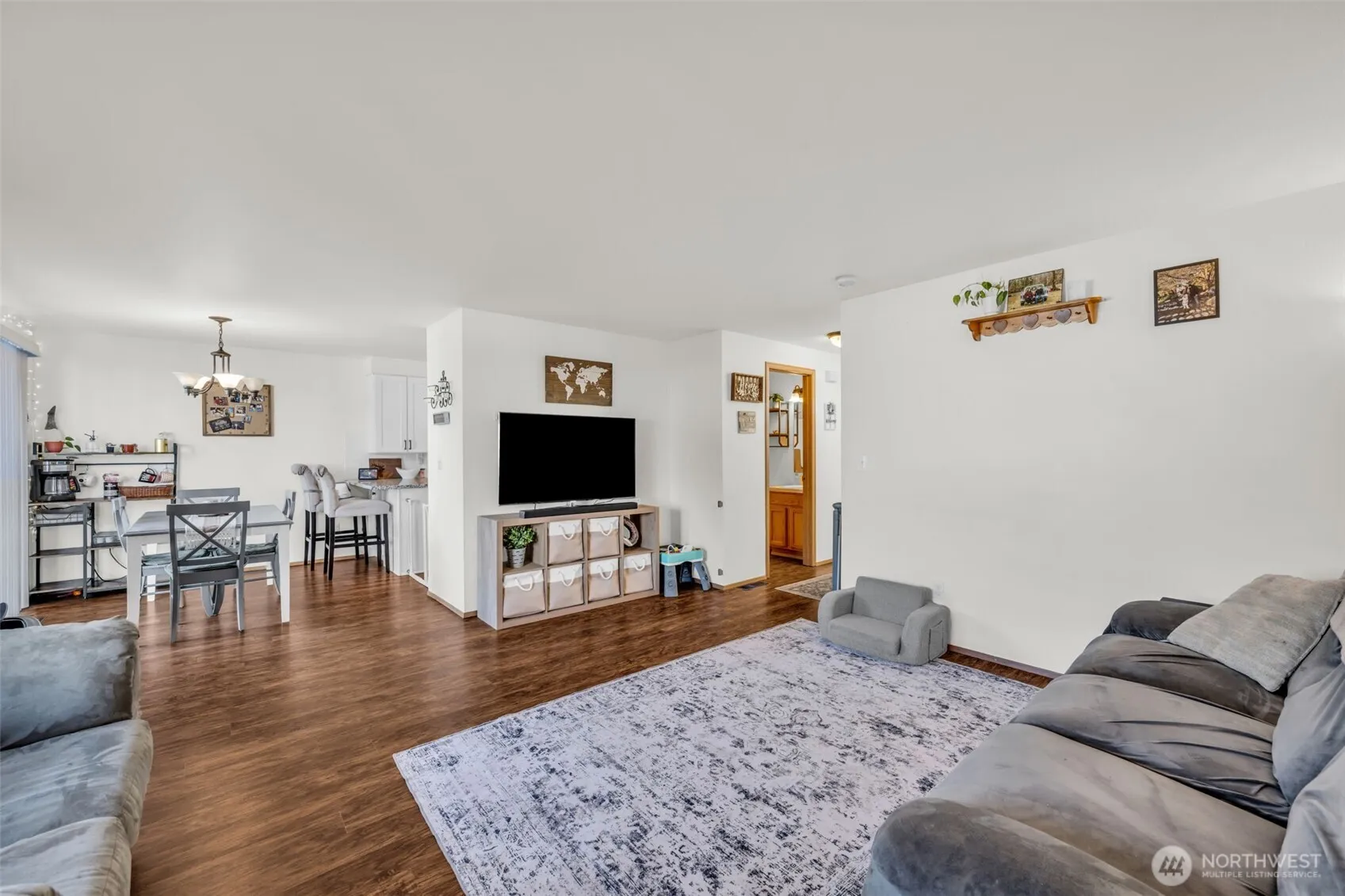 Property photo for 15334 Berry Valley Drive Se #15332, Yelm photo 4