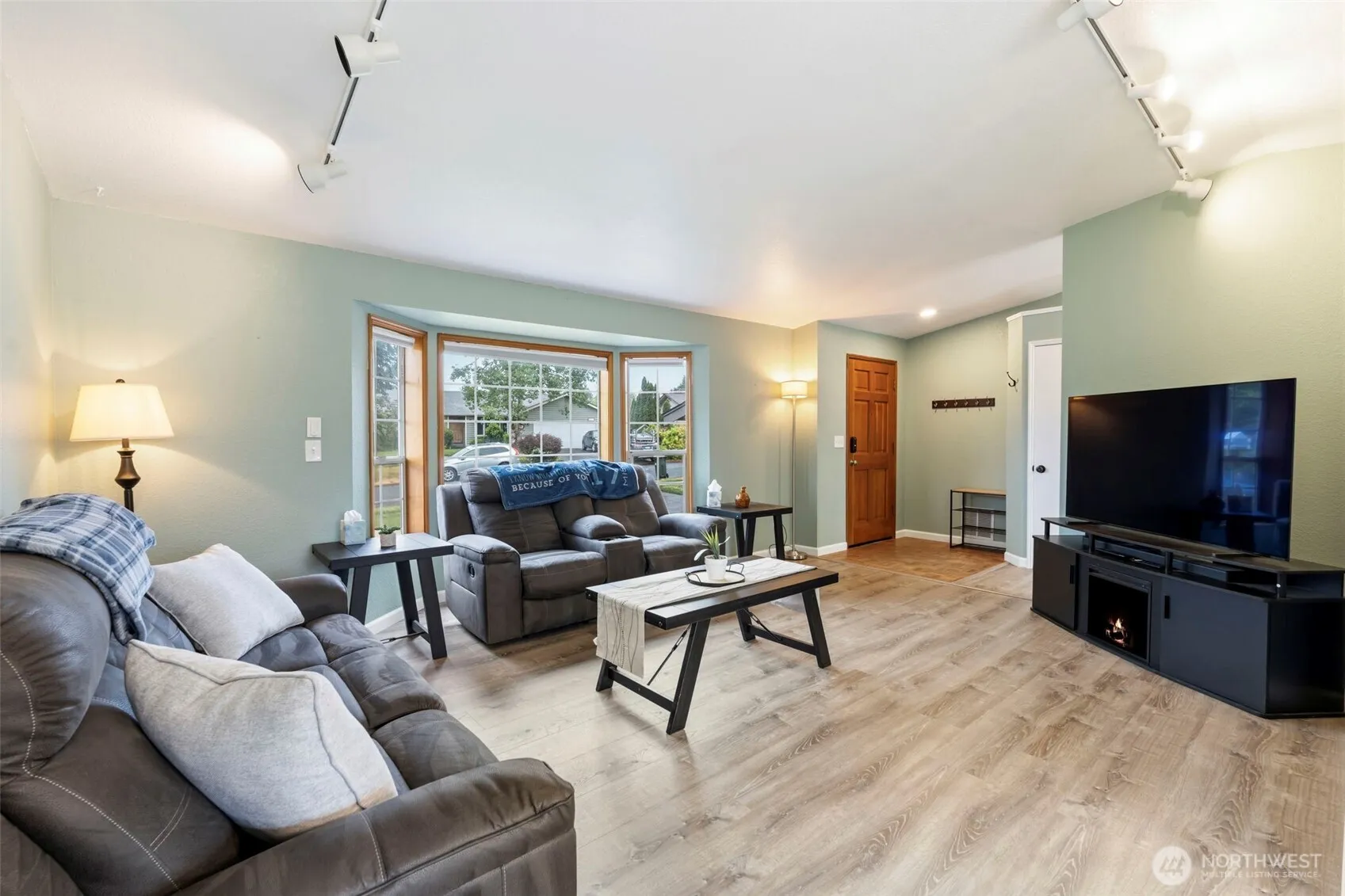 Property photo for 3733 Golden Eagle Loop, Olympia photo 4
