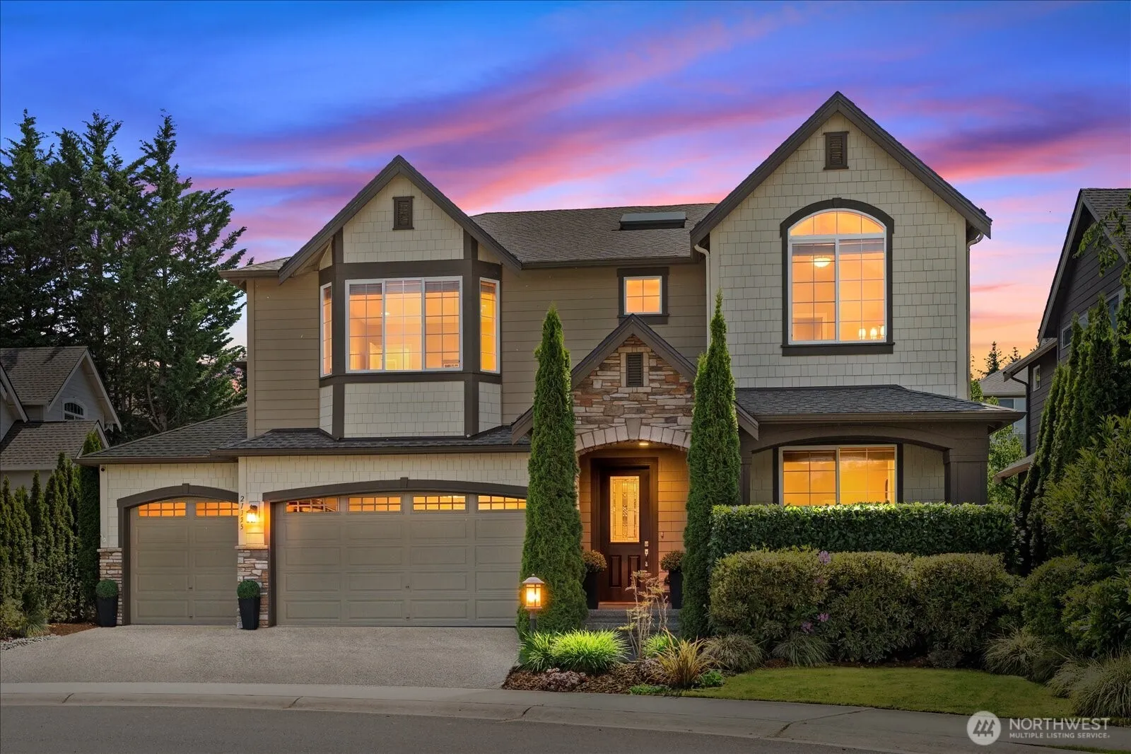 Property photo for 21355 Ne 2nd Court, Sammamish photo 2