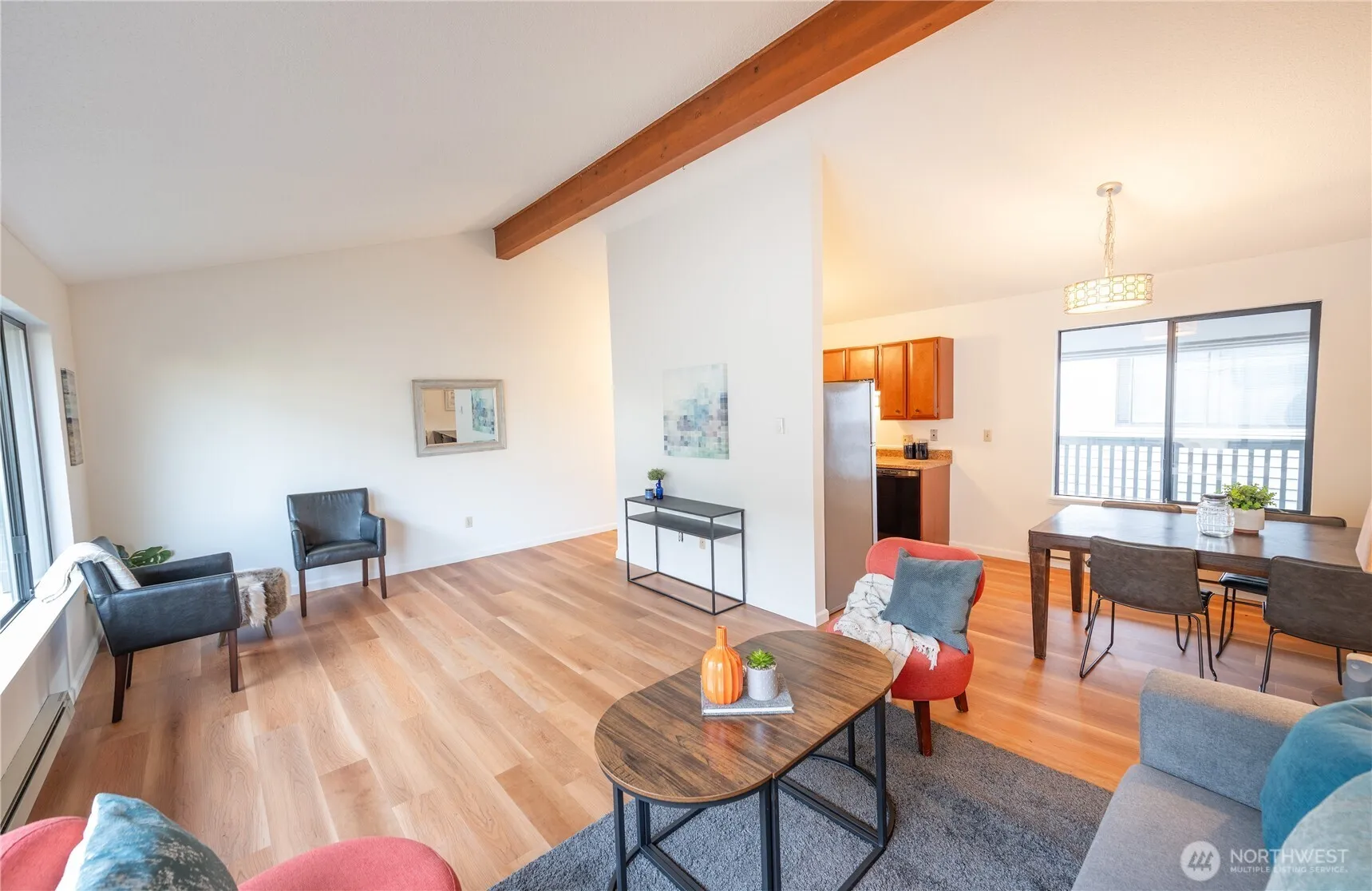 2562 Thorndyke Avenue W #405, Seattle