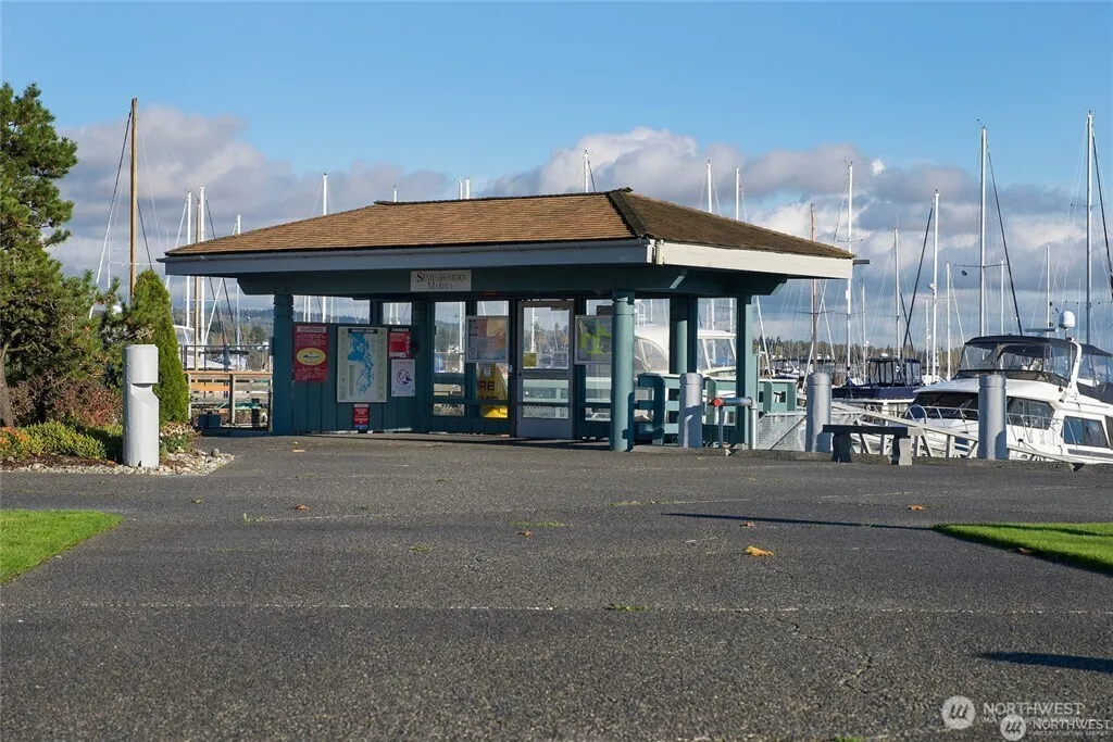 Property photo for 9540 Semiahmoo Pkwy #d32, Blaine photo 5