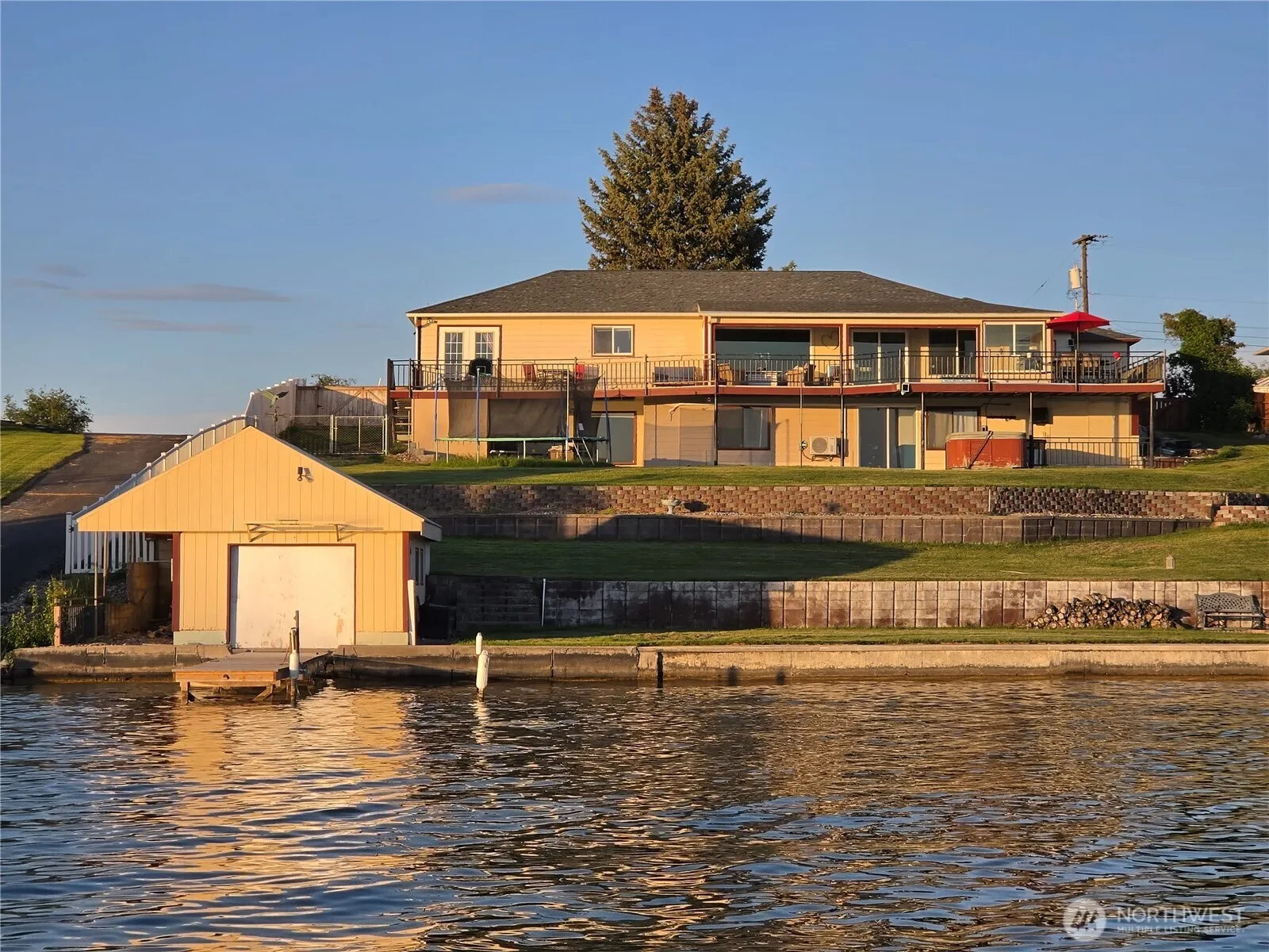Property photo for 2360 Elgin Road Ne, Moses Lake