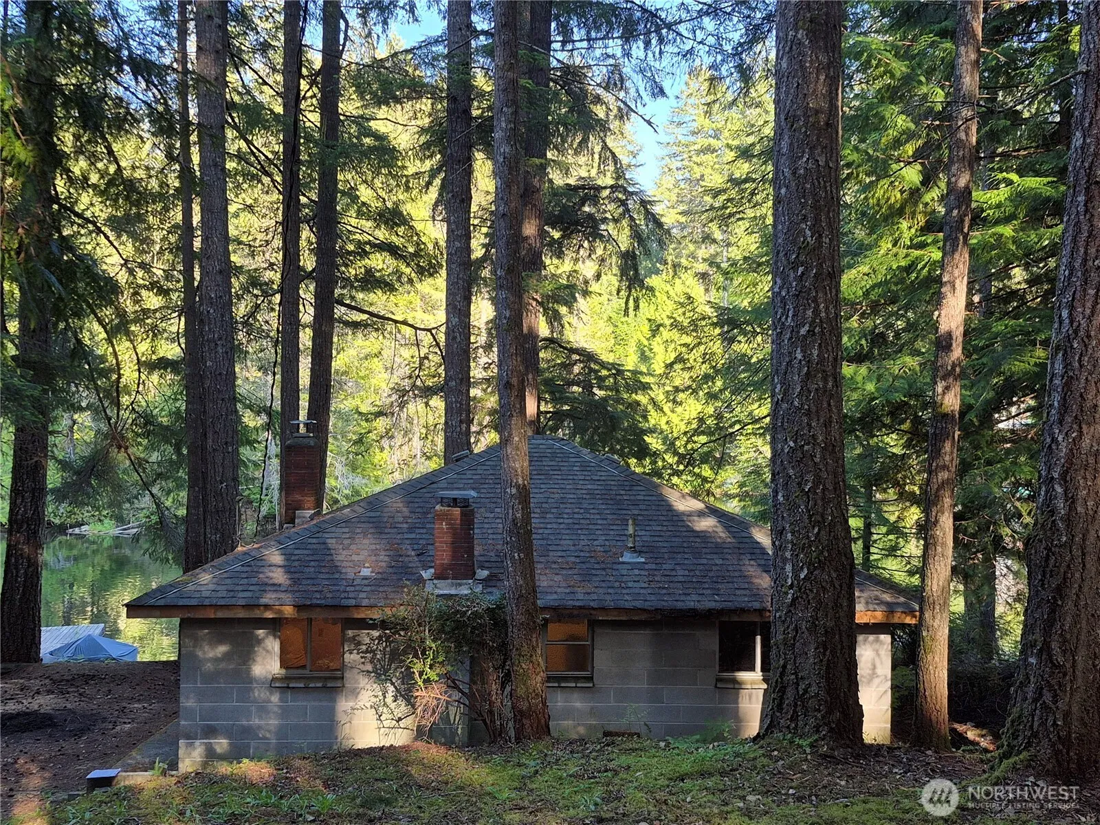 Property photo for 0 1375x Wye Lake Boulevard Sw, Port Orchard photo 2