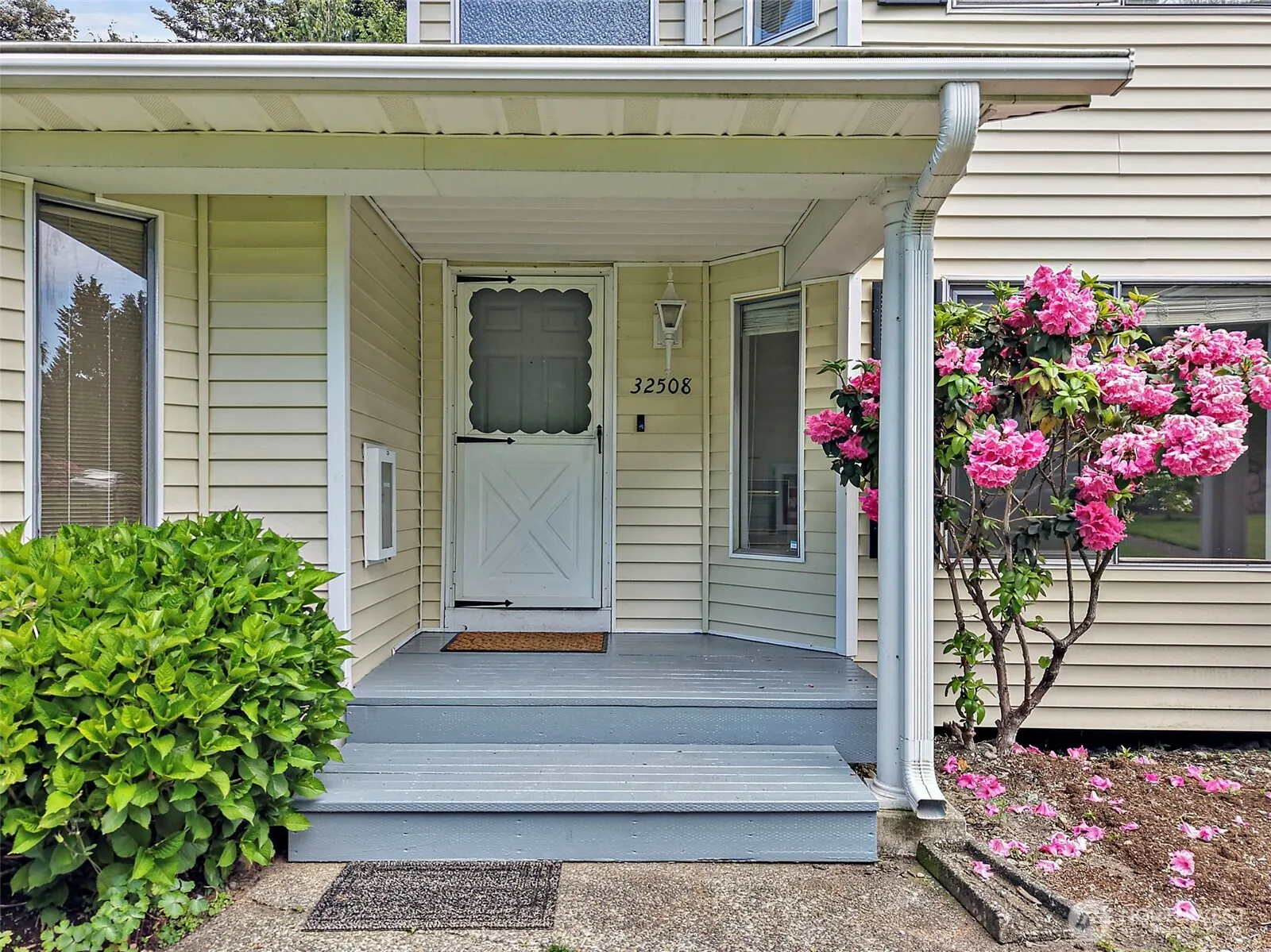 32508 2nd Place S #182, Federal Way