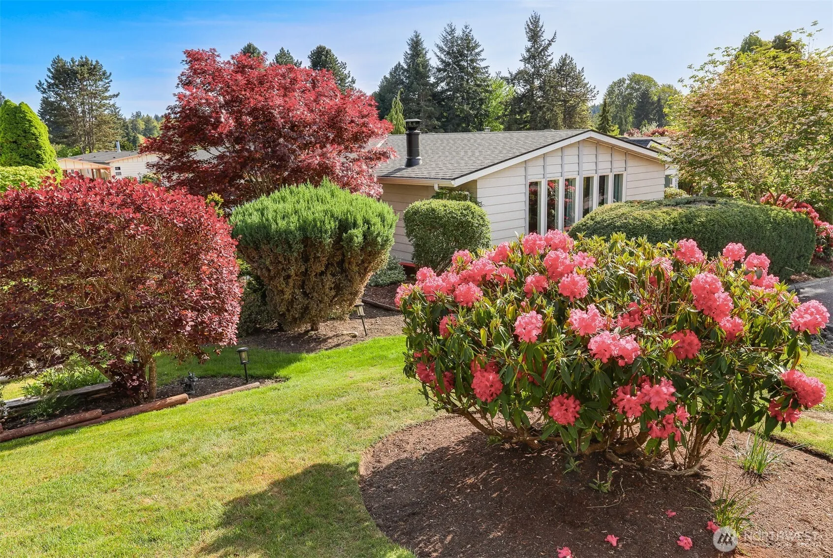 Property photo for 903 240th Place Sw, Bothell photo 2