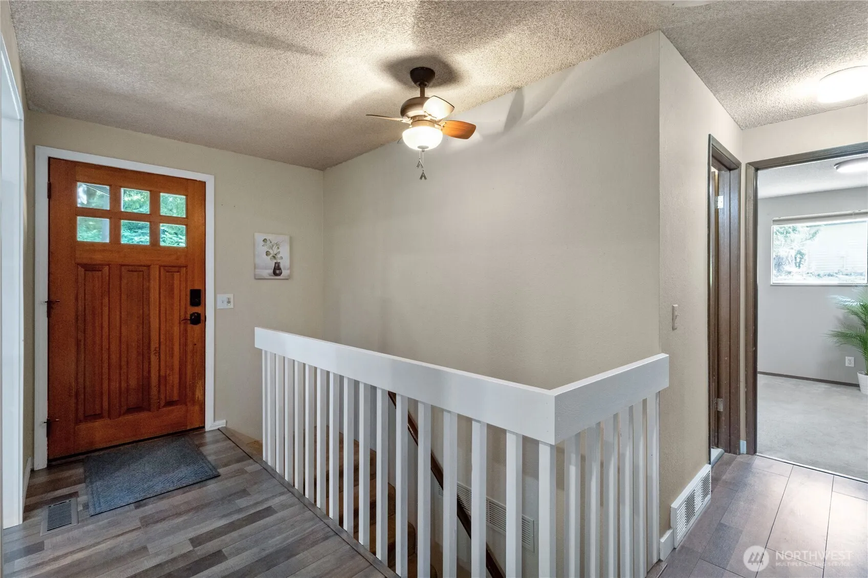 Property photo for 12 Swallow Circle, Bellingham photo 5