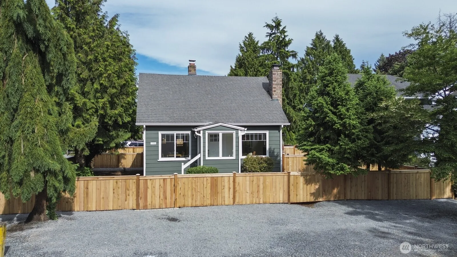 Property photo for 11556 17th Avenue Ne, Seattle photo 2